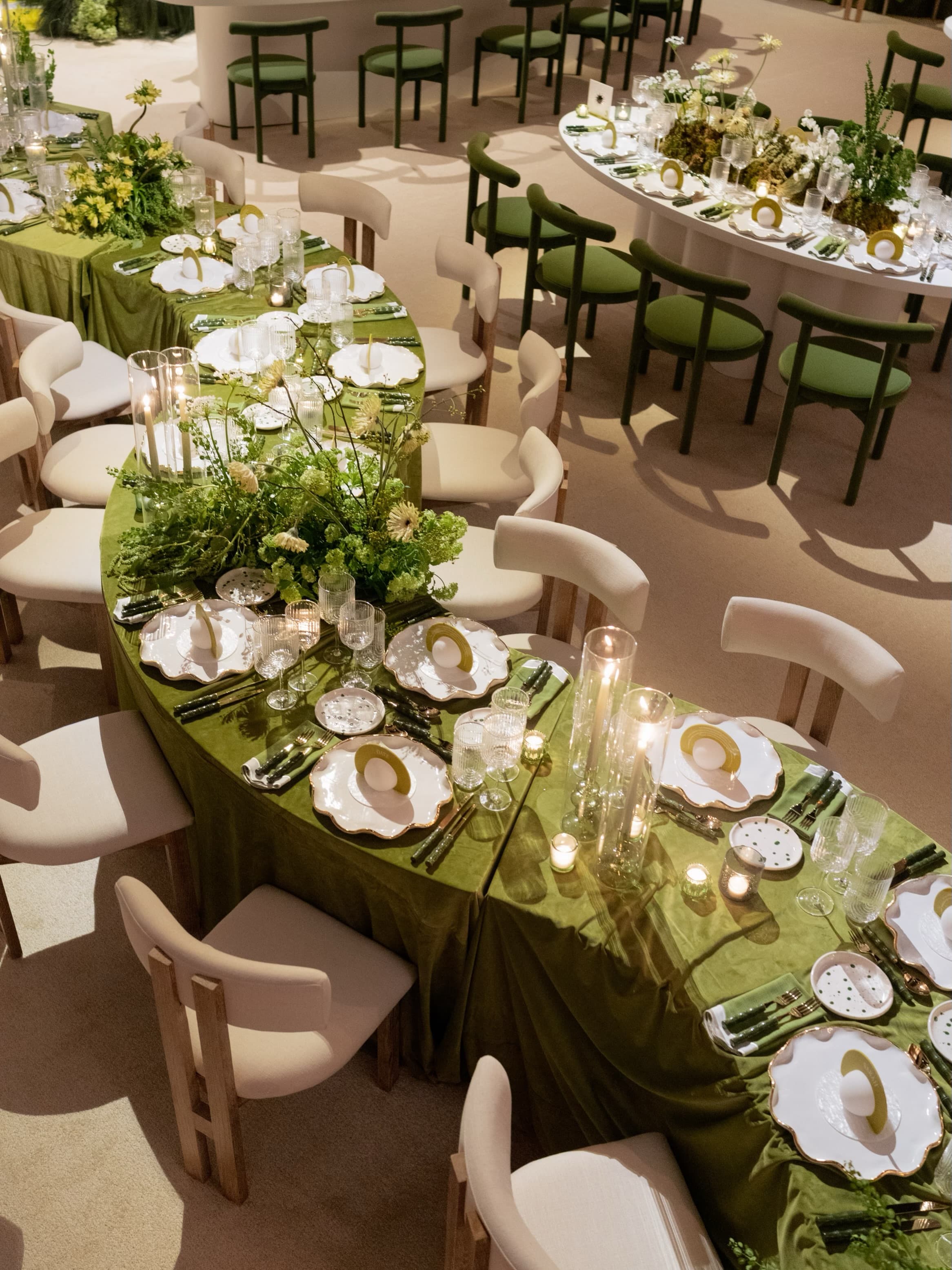 Green Has the Whole Table