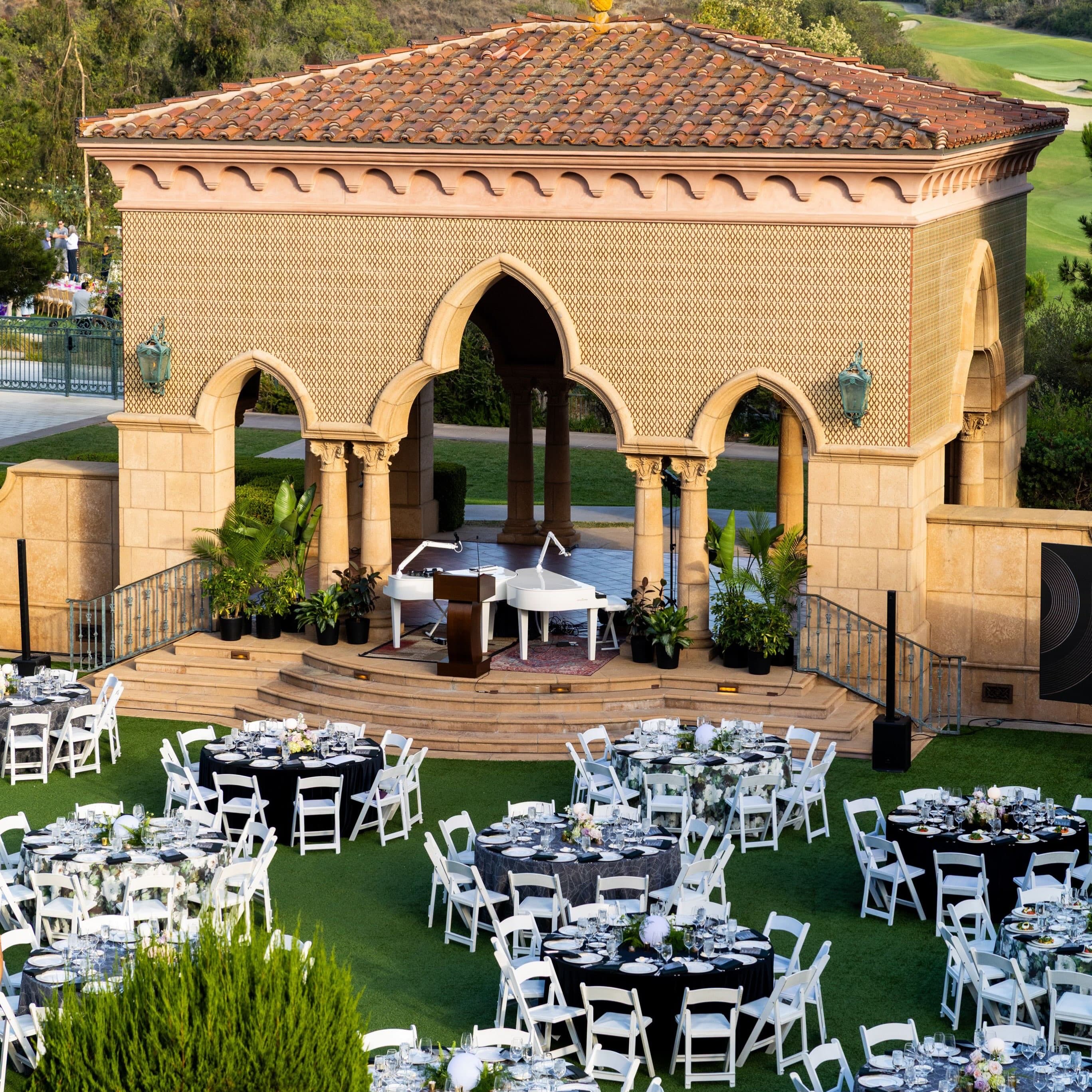 Piano Between Courses